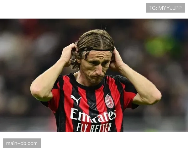 半场战报：AC米兰0-1落后博洛尼亚，齐尔克泽单刀破门